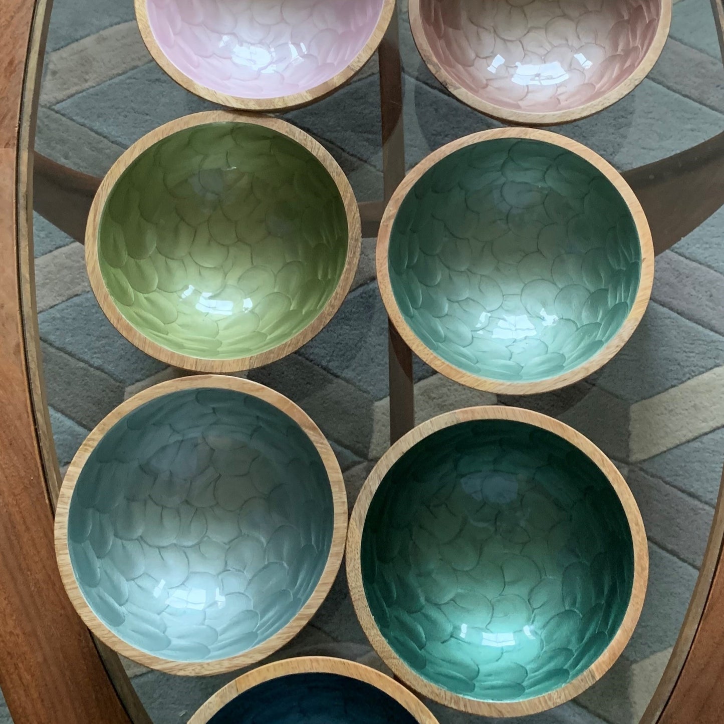 Small Pearl Finish Bowl in Sage Green (18cm)