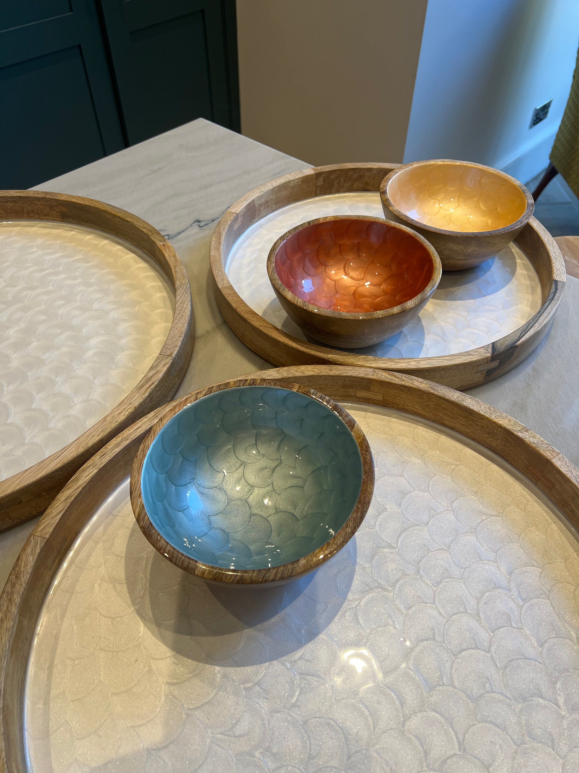 Set of three handpainted white trays with fishscale pearl finish.  Medium, large and extra large sizes.  Photographed with small handpainted bowls in various colours