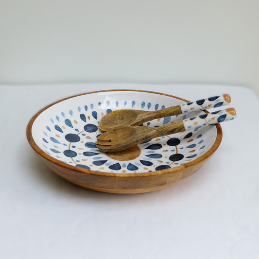 Large statement bowl (38cm) in blue & white blue mandala design. Made with sustainable mango wood.  Suitable as a fruit bowl or salad bowl. With matching salad servers.