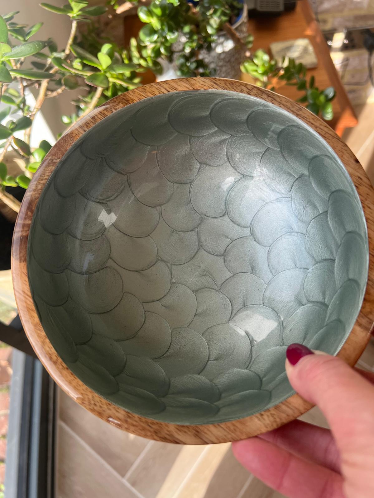Small handpainted bowl made from mango wood.  Hand-painted with fishscale design and pearl finish in a sage green shade